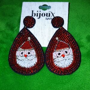 NWT beaded Santa Earrings Retail $24